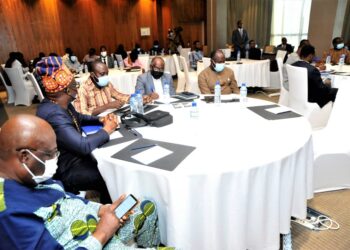 Permis de construire: Les maires du Grand Lomé à l&rsquo;école des nouvelles fonctionnalités du SIGPC