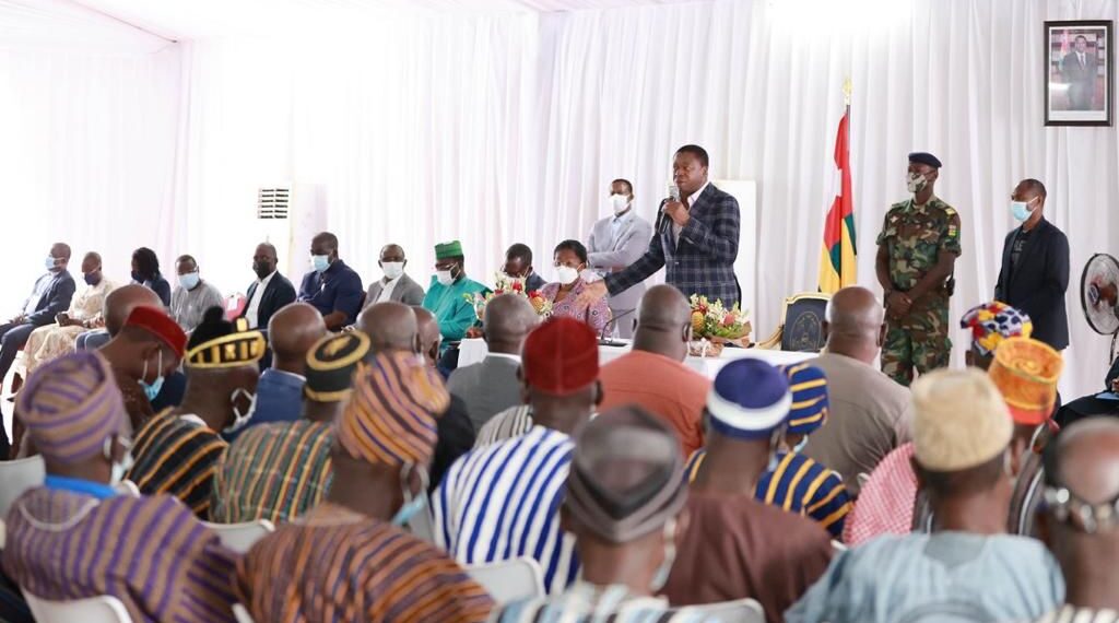 Faure Gnassingbé a eu des échanges avec les populations des Savanes