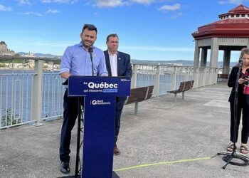 Le Parti québécois (PQ) veut abaisser les seuils d’immigration à 35 000 nouveaux arrivants par année