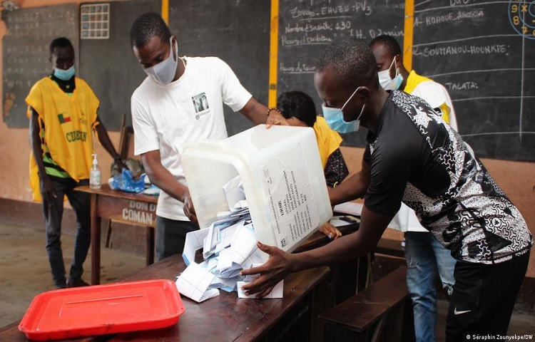 Bénin: Des individus arrêtés pour bourrage d’urnes