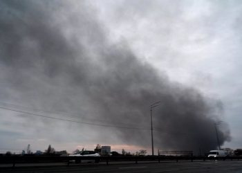 Ukraine: Des frappes russes touchent 10 régions, la centrale de Zaporijjia coupée du réseau