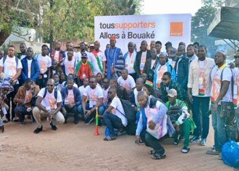 CAN 2023 : Pour soutenir les Etalons à Bouaké, 400 supporters à la charge de Orange Burkina Faso
