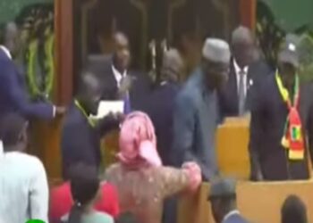 Sénégal: Une scène tumultueuse au parlement ce lundi (Vidéo)