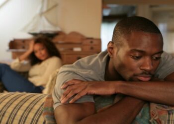 « J&rsquo;ai commis 3 fois l&rsquo;adultère dans mon foyer, aujourd&rsquo;hui je suis dans la rue sans mes enfants », témoignage d&rsquo;une femme