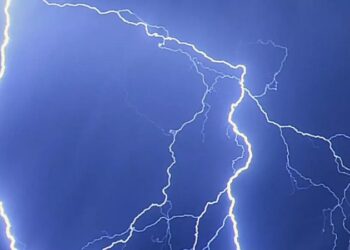 Ouganda: une église de fortune frappée par la foudre, 14 morts